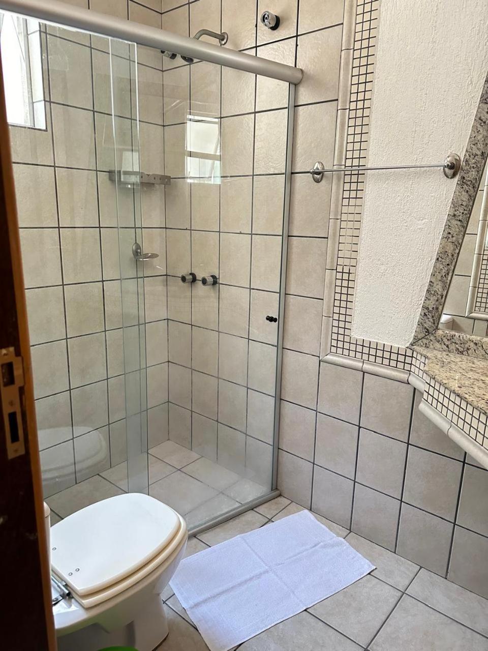 Hotel Central Plaza Timóteo Habitación foto